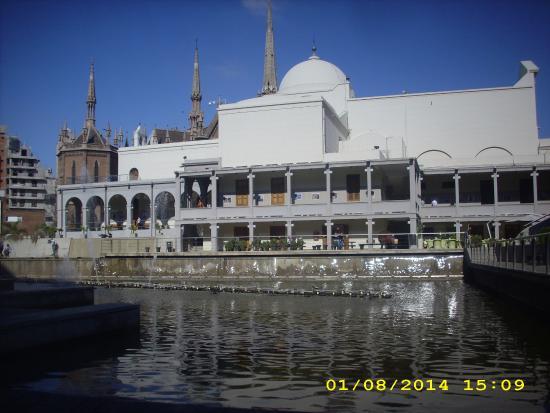 El Paseo Buen Pastor